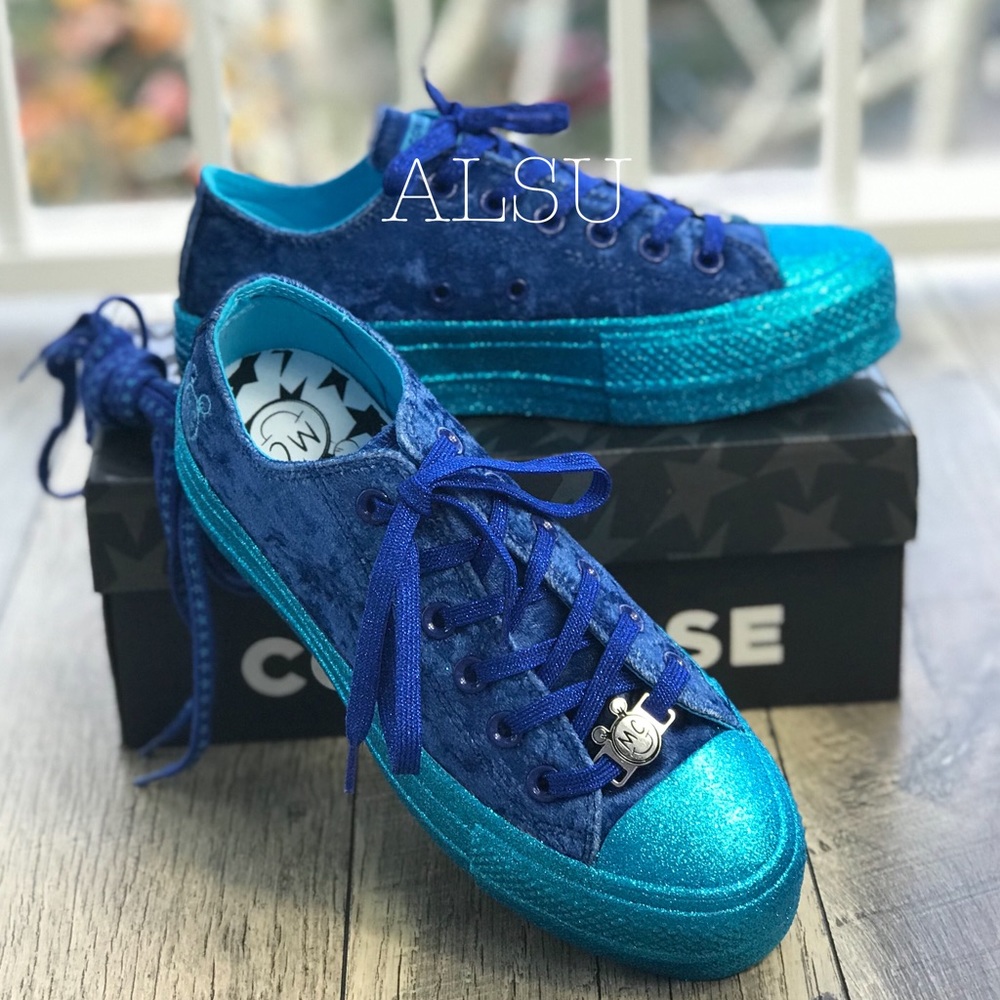 Converse & Miley Cyrus CTAS Lift OX Gnarly Blue Velvet W AUTHENTIC 563721C - Picture 4 of 8
